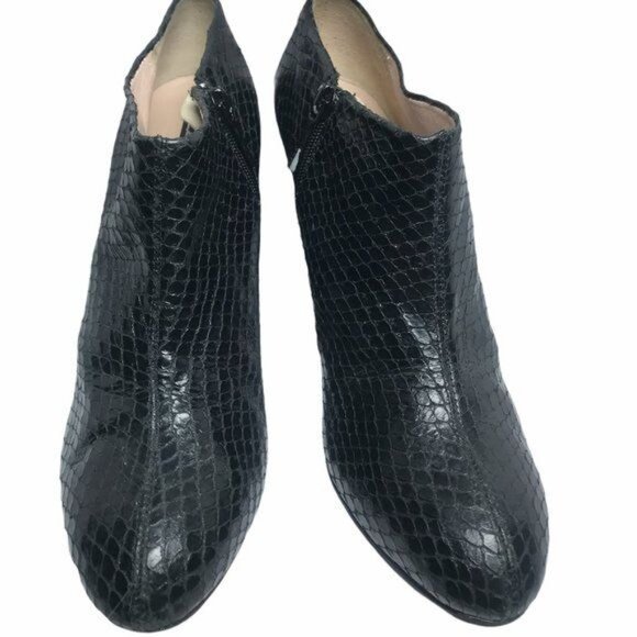 Zara Woman Collection Black Snakeskin Ankle Heel Leather Boots Sz 39 / 8 - Picture 2 of 8